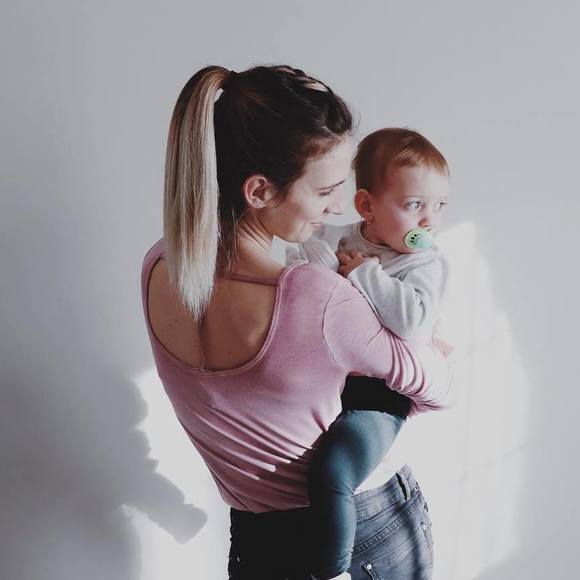 Meet your Posher, Lucia - Picture 1 of 1